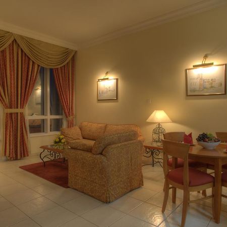 Al Diar Palm Hotel Apartments Abu Dhabi Phòng bức ảnh